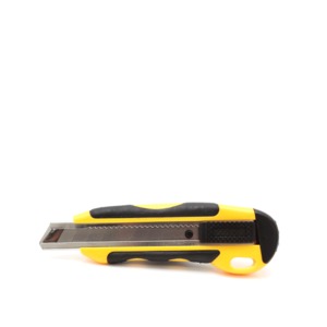 Cutter Ergonómico con Navaja Retráctil de 18 mm Office Depot / Plástico / Amarillo Cutter Ergonómico con Navaja Retráctil de 18 mm Office Depot / Plástico / Amarillo