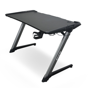 Escritorio Gamer con Iluminación Led 4Tune Sparta Lumino / Negro / MDF / Fibra de carbono Escritorio Gamer con Iluminación Led 4Tune Sparta Lumino / Negro / MDF / Fibra de carbono